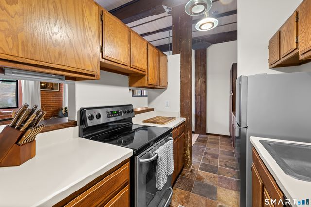222 Williams Street East 121, Glastonbury, CT 06033