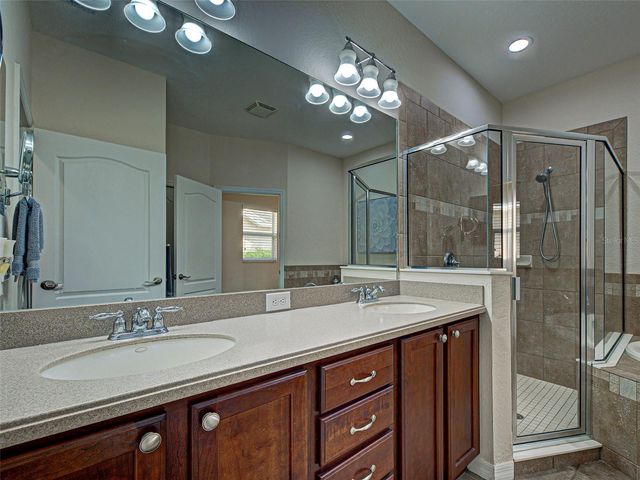 12082 GRANITE WOODS LOOP, Venice, FL 34292