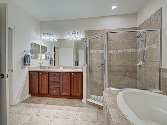 12082 GRANITE WOODS LOOP, Venice, FL 34292