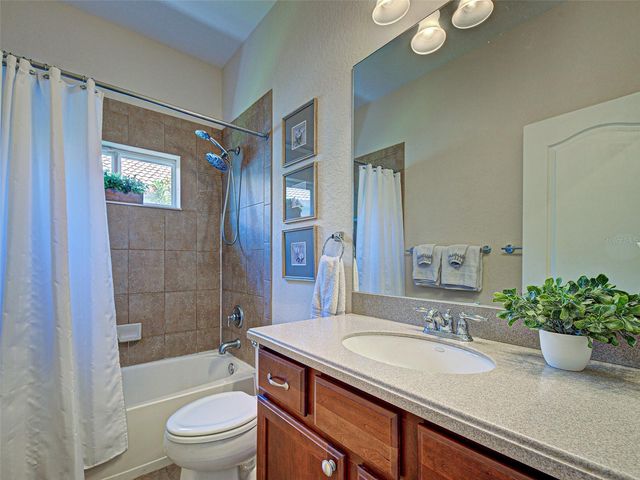 12082 GRANITE WOODS LOOP, Venice, FL 34292