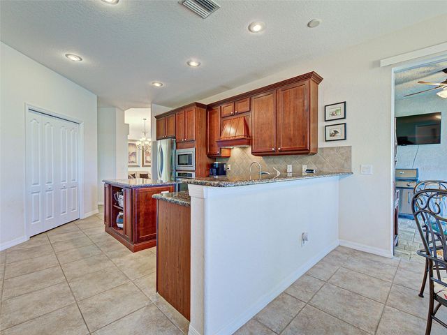 12082 GRANITE WOODS LOOP, Venice, FL 34292