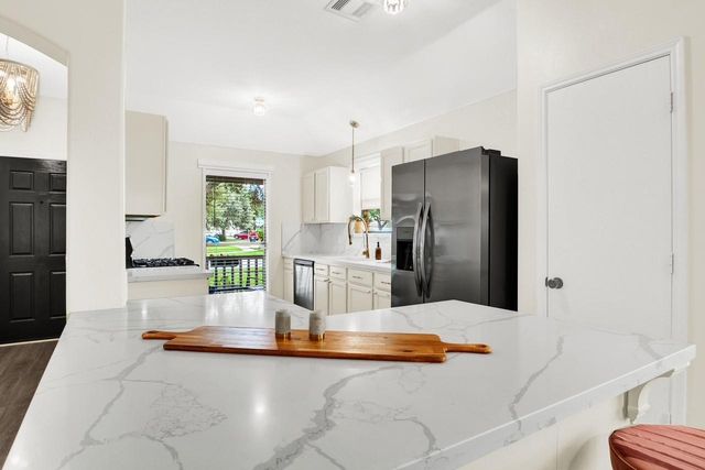 11415 Hemington Drive, Tomball, TX 77375