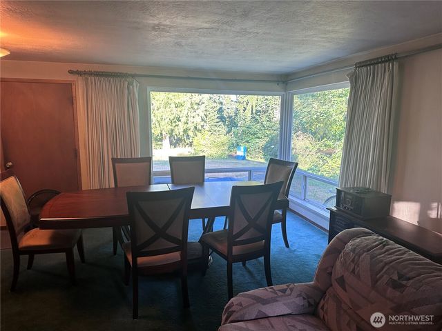 4495 NW Newberry Lane, Bremerton, WA 98312