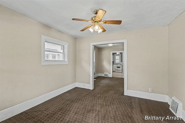 904 Riverview Avenue, Lansing, MI 48915