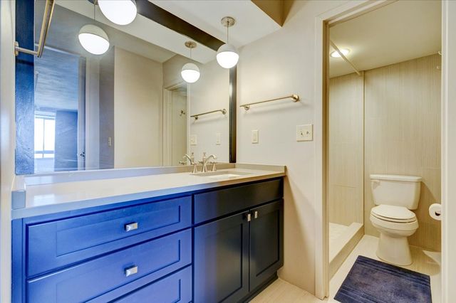 3663 Grand Avenue 508, Des Moines, IA 50312