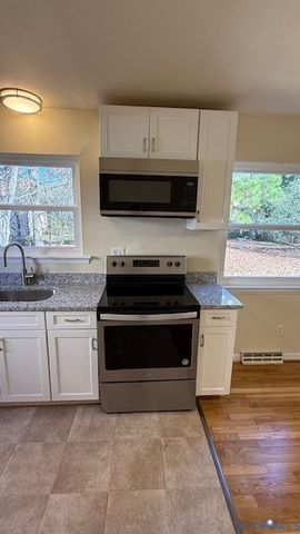 501 Faye St, Richmond, VA 23225