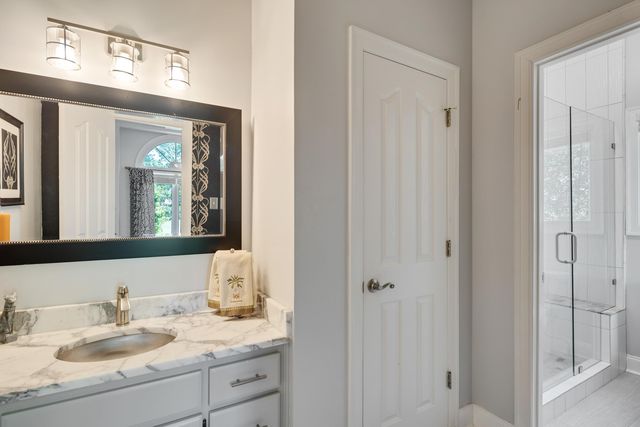 1262 AUBURN WOODS DR, Unincorporated, TN 38017
