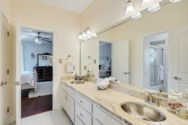 1262 AUBURN WOODS DR, Unincorporated, TN 38017