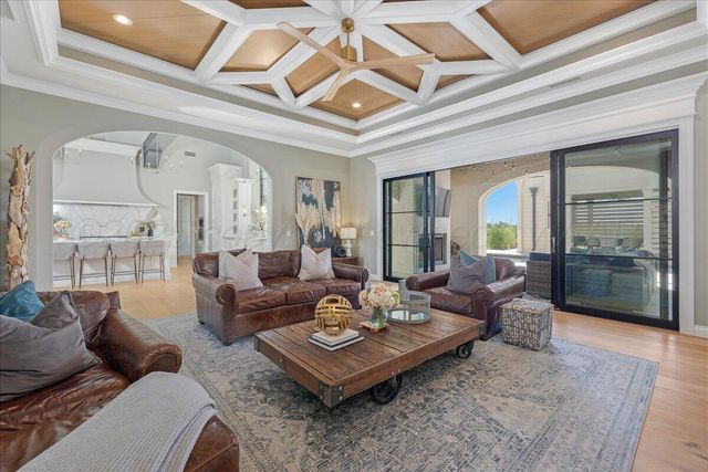 6705 PARKWOOD Place, Amarillo, TX 79119