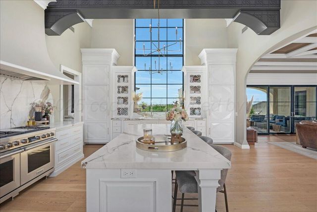 6705 PARKWOOD Place, Amarillo, TX 79119