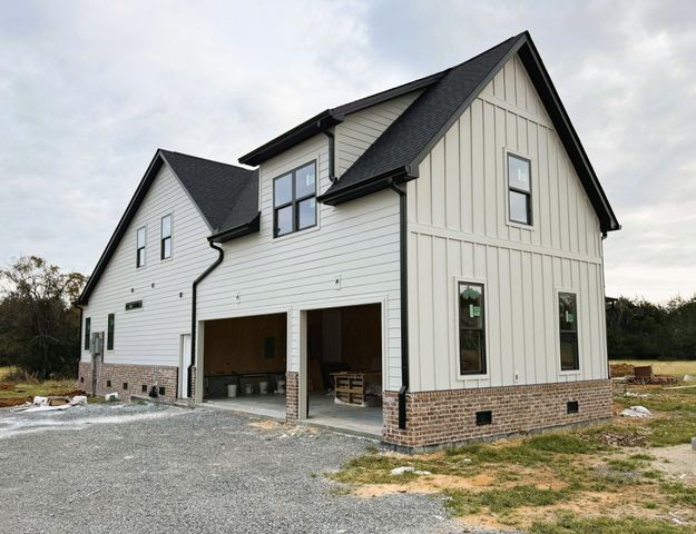 9665 McKee Rd, Lascassas, TN 37085