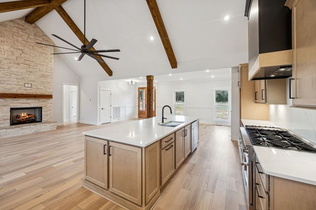 9665 McKee Rd, Lascassas, TN 37085