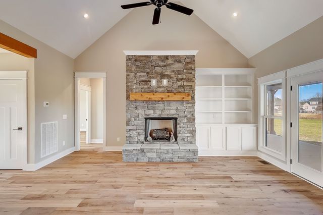 9665 McKee Rd, Lascassas, TN 37085