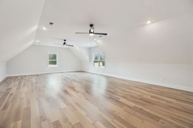 9665 McKee Rd, Lascassas, TN 37085