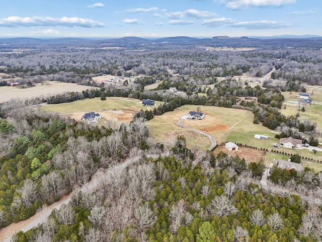 9665 McKee Rd, Lascassas, TN 37085