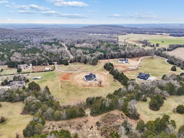 9665 McKee Rd, Lascassas, TN 37085