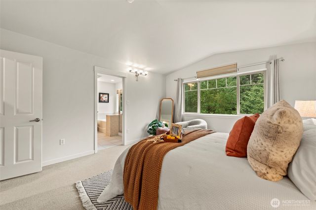 12211 NE 103rd Lane, Kirkland, WA 98033