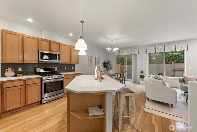 12211 NE 103rd Lane, Kirkland, WA 98033