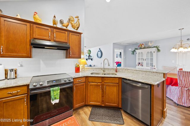 170 Michelle Dr, C, Shepherdsville, KY 40165