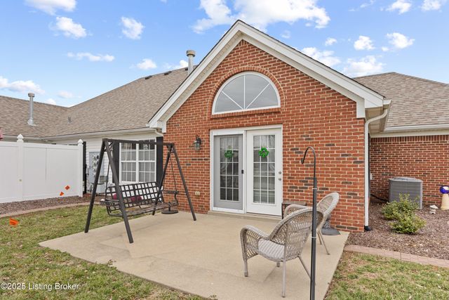 170 Michelle Dr, C, Shepherdsville, KY 40165