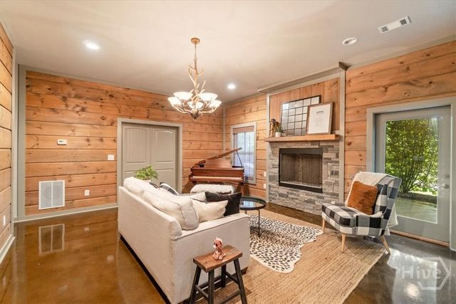 1142 Rowan Oak Circle, Watkinsville, GA 30677