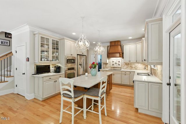 137 Forked Pine Court, Chapel Hill, NC 27517