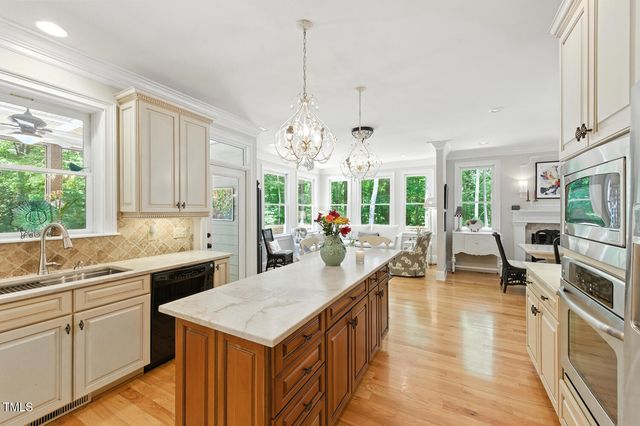 137 Forked Pine Court, Chapel Hill, NC 27517