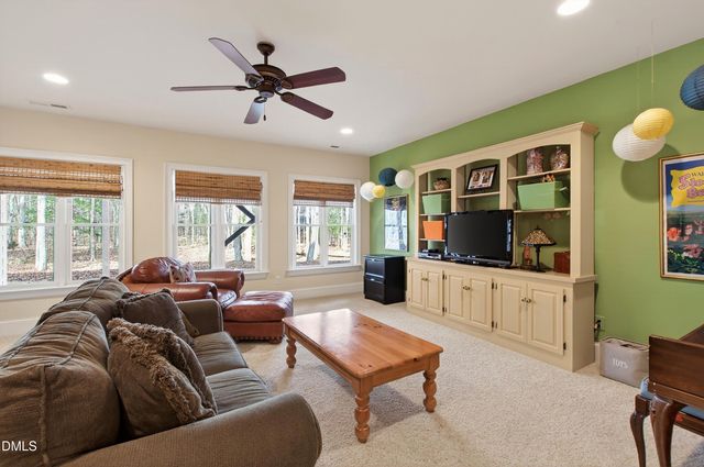 137 Forked Pine Court, Chapel Hill, NC 27517