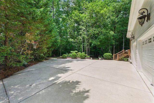 137 Forked Pine Court, Chapel Hill, NC 27517