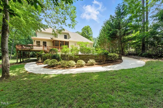 137 Forked Pine Court, Chapel Hill, NC 27517