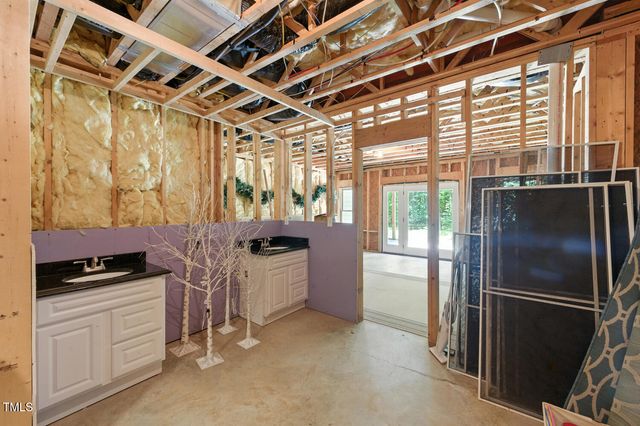 137 Forked Pine Court, Chapel Hill, NC 27517