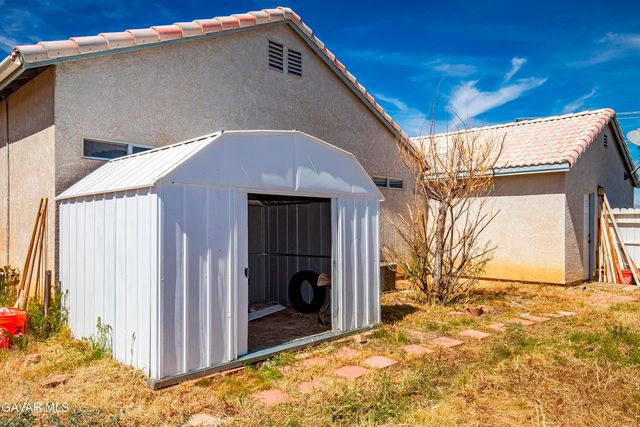 9020 Redwood Boulevard, California City, CA 93505