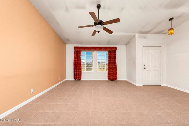 9020 Redwood Boulevard, California City, CA 93505