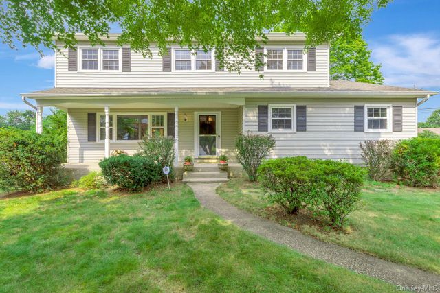322 2nd Avenue, Saint James, NY 11780