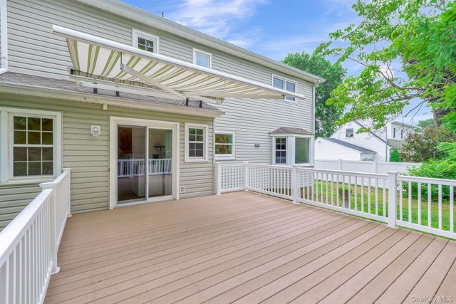 322 2nd Avenue, Saint James, NY 11780