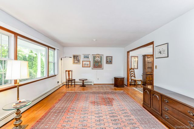 322 2nd Avenue, Saint James, NY 11780