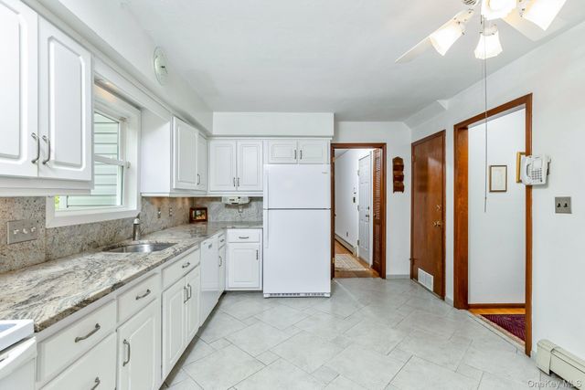 322 2nd Avenue, Saint James, NY 11780