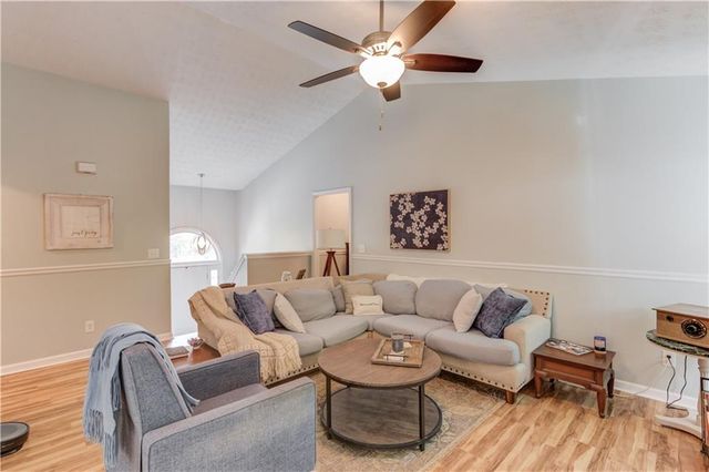 4688 Eucalyptus Way, Flowery Branch, GA 30542