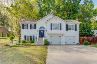 4688 Eucalyptus Way, Flowery Branch, GA 30542