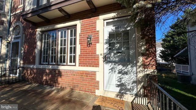 4421 FESSENDEN ST NW, Washington, DC 20016