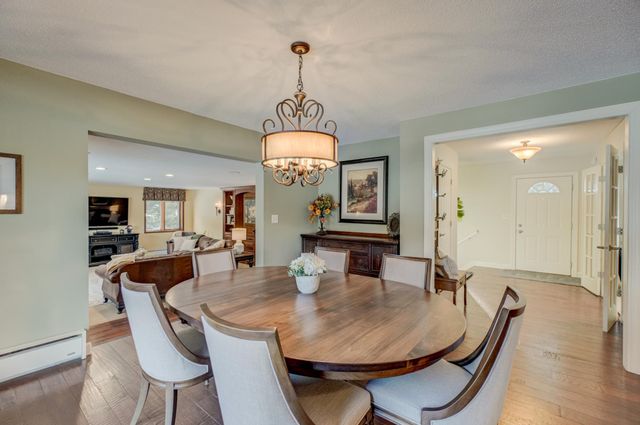 14396 E Oakgreen Circle S, Afton, MN 55001