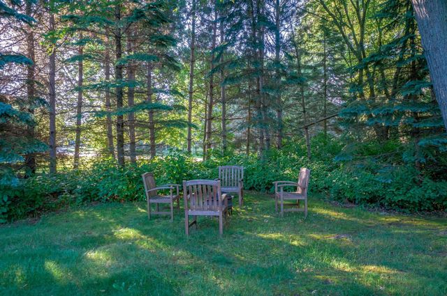 14396 E Oakgreen Circle S, Afton, MN 55001