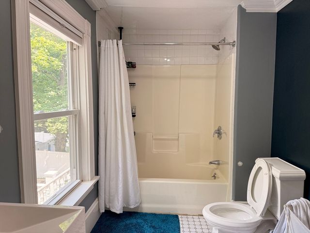 38 Salem St B, Reading, MA 01867