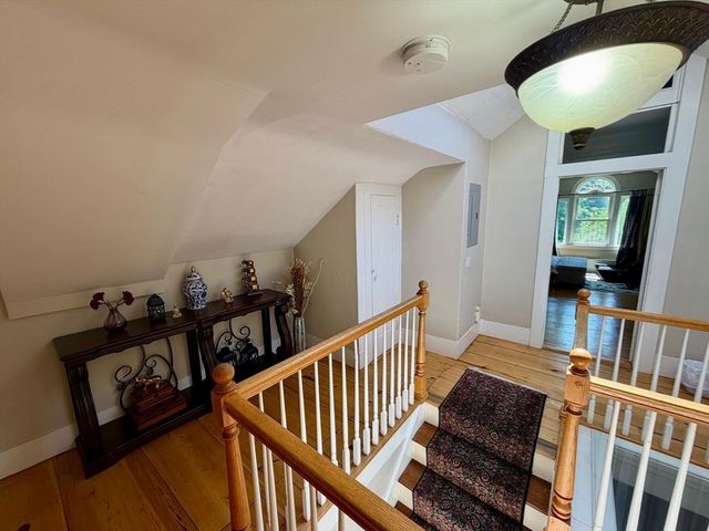 38 Salem St B, Reading, MA 01867