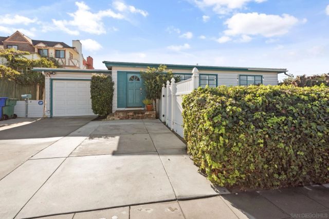 643 Nautilus, La Jolla, CA 92037