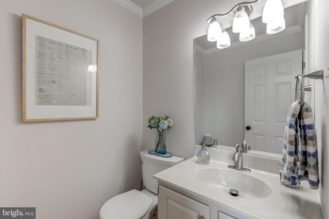 293 HICKORY DR, Kennett Square, PA 19348