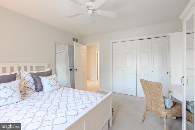 293 HICKORY DR, Kennett Square, PA 19348