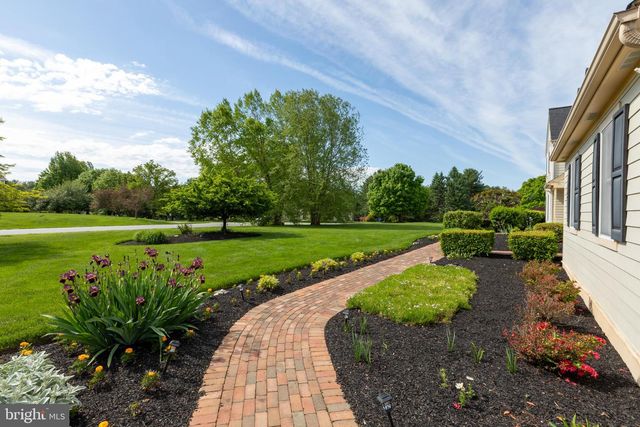 293 HICKORY DR, Kennett Square, PA 19348