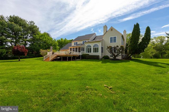 293 HICKORY DR, Kennett Square, PA 19348