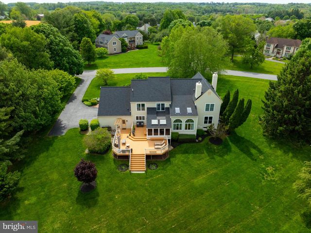 293 HICKORY DR, Kennett Square, PA 19348